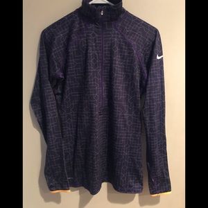 Nike pullover